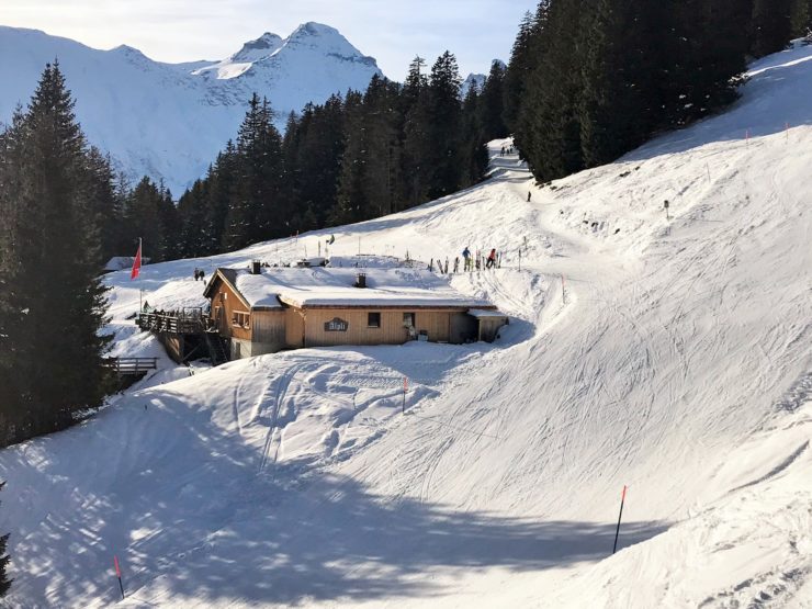 Skifahren in Elm mit der Familie
