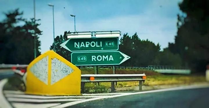 Napoli Roma