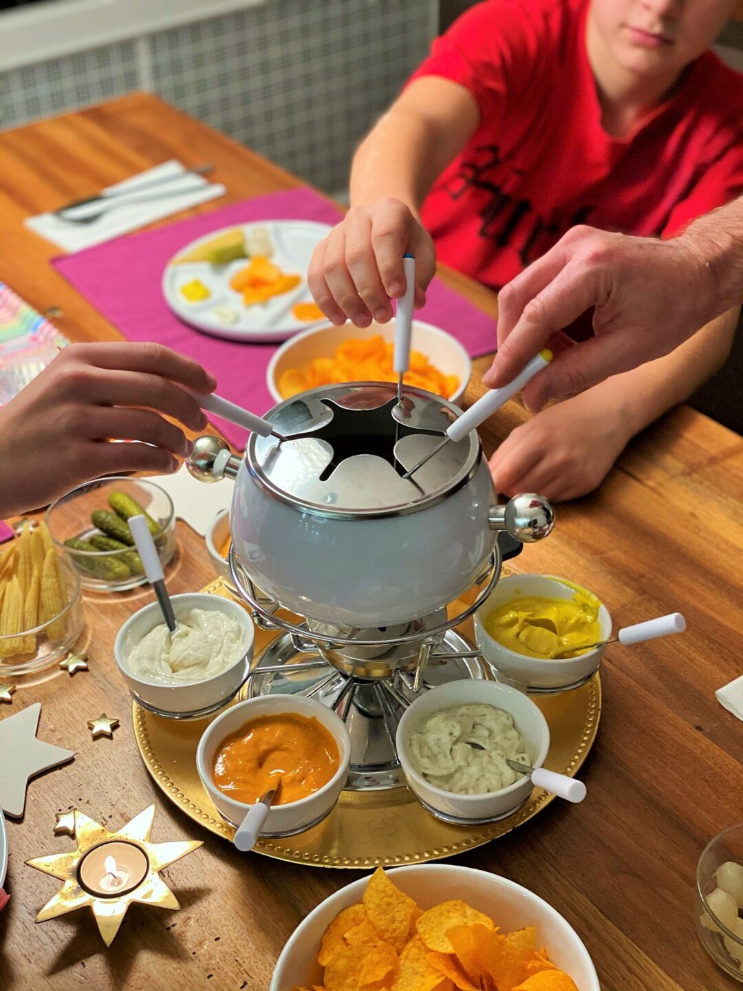 Fondue Chinoise Schweizer Festtagsessen Familienblog DIE ANGELONES