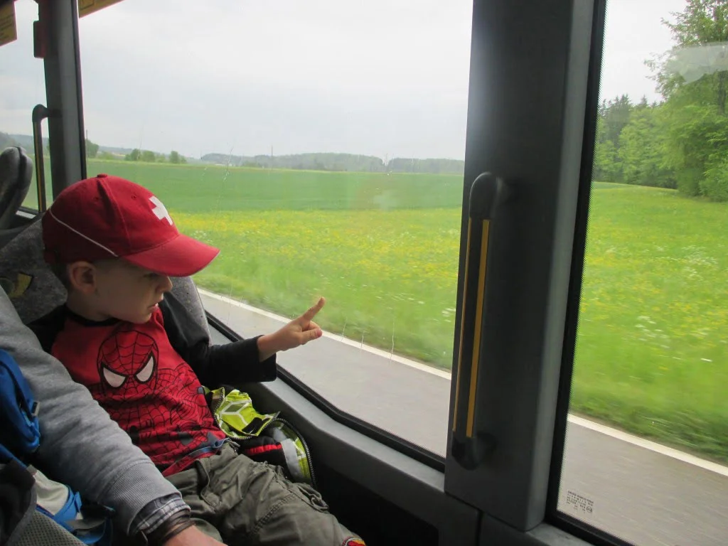 Ferienprogramm: Mit Tram, Zug, Schiff und Bus zum Rheinfall und nach Schaffhausen