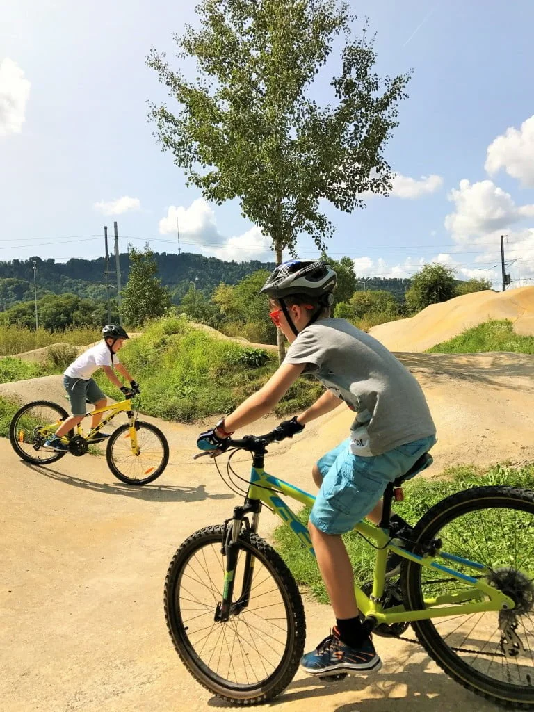 Bikepark Zürich - Tummelfeld für grosse und kleine Biker