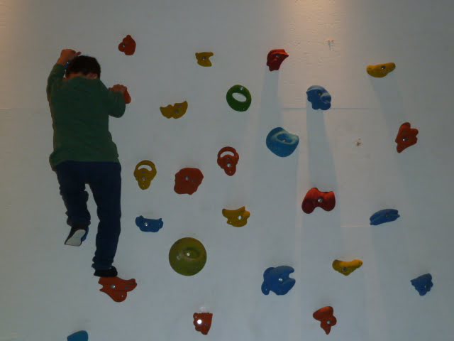 Unsere Familienferien im rocksresort - klettern in der Freestyle Academy